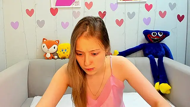 Angel Leeks online show from November 25, 1:22 pm