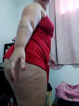 Snapshot of Moranguinha2234 chatting on February 22, 6:39 pm Moranguinha2234 online show from February 22, 6:39 pm