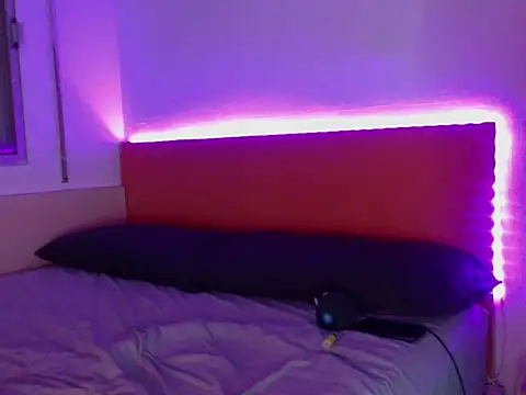 Snapshot of pantermoon95 chatting on September 22, 10:23 pm pantermoon95 online show from September 22, 10:23 pm