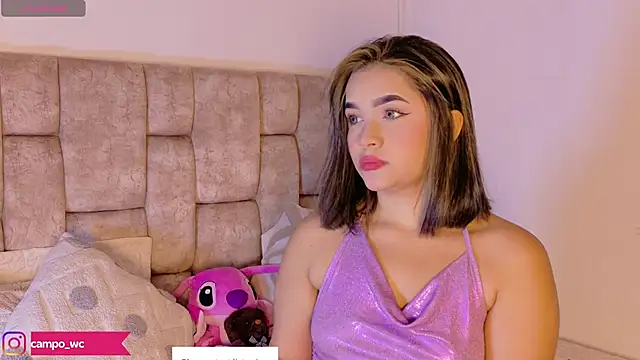 Snapshot of LunaOcampo_ chatting on October 14, 8:31 pm LunaOcampo online show from October 14, 8:31 pm