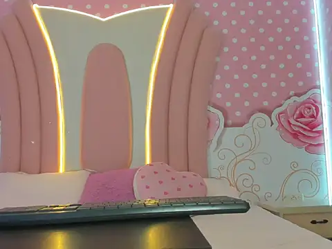 SofiaaBigBoobs online show from November 26, 12:06 pm