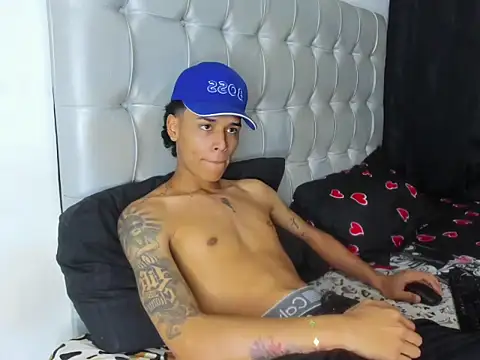 Frayhot777 online show from September 27, 10:26 pm