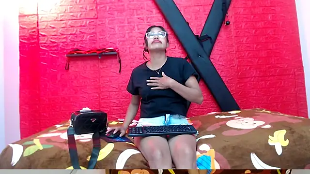 flaca8945 online show from September 24, 8:01 pm