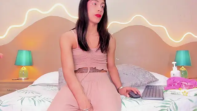 ValeryTrans  online show from July 6, 1:19 pm