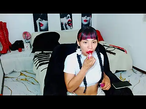 mylygrey online show from June 30, 2:40 pm