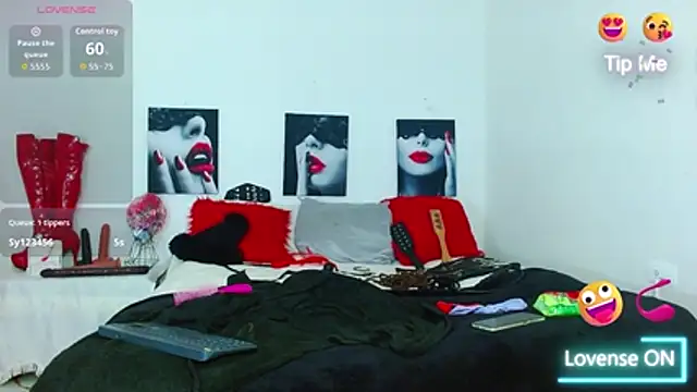 mylygrey online show from July 30, 4:28 pm