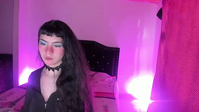 Snapshot of kitty__chs chatting on December 2, 11:26 am kitty chs online show from December 2, 11:26 am