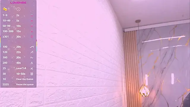 kat 96  online show from December 4, 6:38 pm