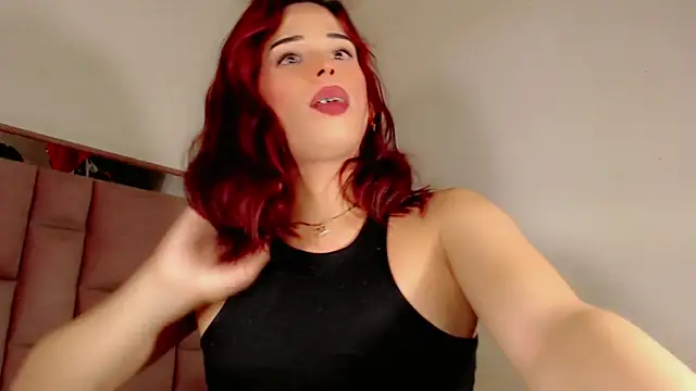 roxanawillts online show from December 1, 11:59 am