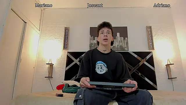 iammariano online show from October 22, 4:13 am