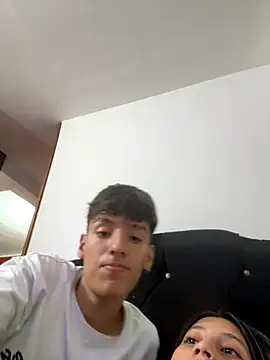  Kinky69  online show from November 13, 9:03 pm