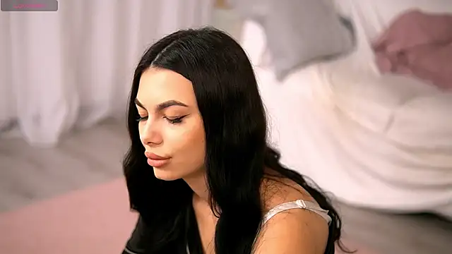 SierraVyx online show from October 4, 4:43 am