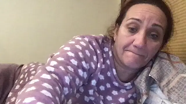 paula19800 online show from November 21, 5:11 pm