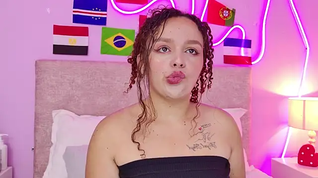 CamilaGomez149 online show from July 20, 1:20 am
