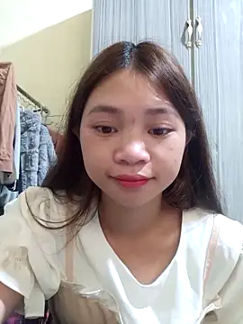 Snapshot of Mayy1 chatting on October 19, 12:00 am Mayy1 online show from October 19, 12:00 am