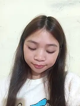 Snapshot of Mayy1 chatting on October 24, 12:23 pm Mayy1 online show from October 24, 12:23 pm