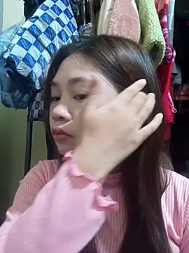 Snapshot of Mayy1 chatting on December 14, 1:55 am Mayy1 online show from December 14, 1:55 am