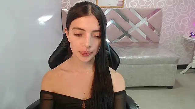 Snapshot of cynthia_ch chatting on October 7, 3:25 am cynthia ch online show from October 7, 3:25 am