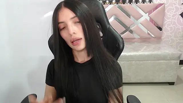 Snapshot of cynthia_ch chatting on October 29, 3:20 am cynthia ch online show from October 29, 3:20 am