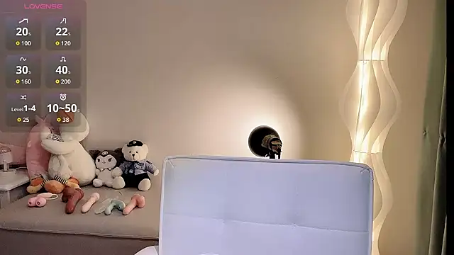 Luna--1 online show from July 30, 8:35 am