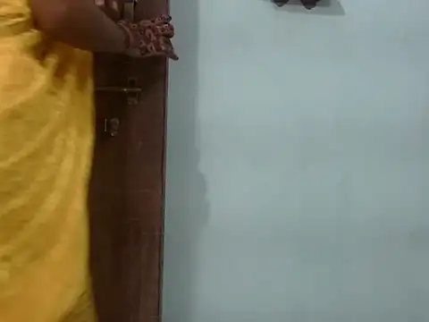 Lusty Shreya  online show from November 13, 4:55 am