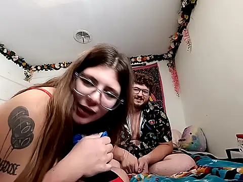 xofrankiefinexo online show from September 27, 3:22 am