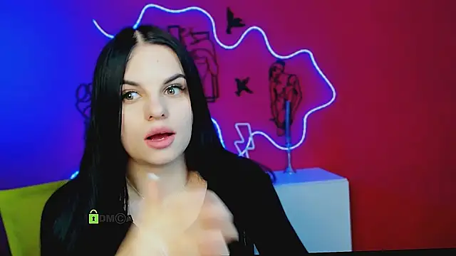 nicole muah online show from March 31, 4:51 pm