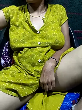 Snapshot of telugu_modal_divya chatting on February 27, 10:37 am telugu modal divya online show from February 27, 10:37 am