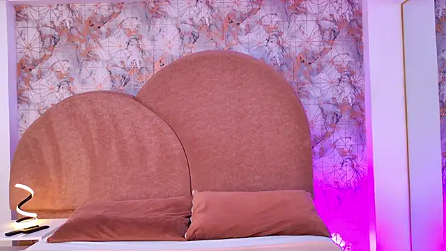 Snapshot of Aliss_Star chatting on October 12, 12:04 pm Aliss Star online show from October 12, 12:04 pm