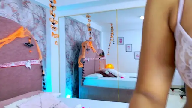 Snapshot of Aliss_Star chatting on October 29, 12:07 pm Aliss Star online show from October 29, 12:07 pm