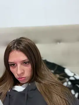 aliisonn   parker26 online show from October 1, 3:23 am