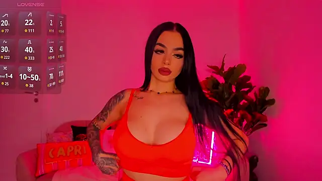 Snapshot of TiaBelle chatting on October 29, 8:21 pm TiaBelle online show from October 29, 8:21 pm