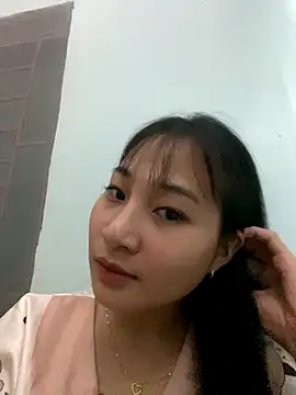 emvy-xinh04 online show from September 24, 4:21 pm