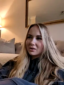 BarbieDolly x online show from October 15, 3:56 pm