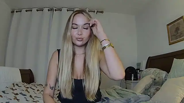 BarbieDolly x online show from October 18, 7:14 pm