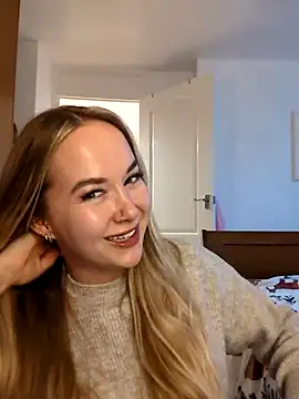 BarbieDolly x online show from December 1, 3:06 pm