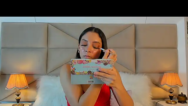 MayaDeLuca online show from January 19, 1:04 pm