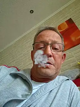 TommyTom76 online show from October 5, 2:04 pm