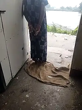 Snapshot of ARTIR1 chatting on September 24, 2:48 am ARTIR1 online show from September 24, 2:48 am