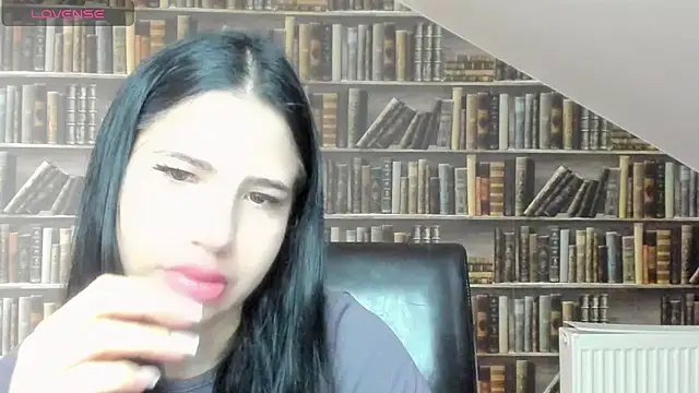 Malibu J online show from November 7, 8:47 am