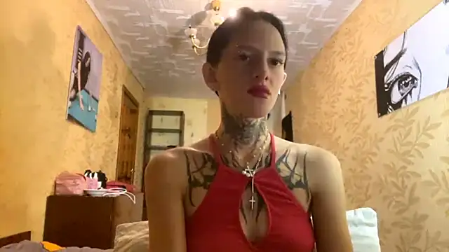 Snapshot of NamBraun chatting on October 9, 5:11 pm NamBraun online show from October 9, 5:11 pm