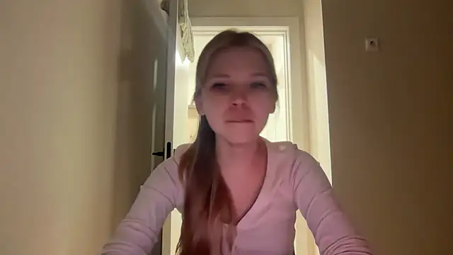 Snapshot of CandysRose chatting on May 14, 6:47 pm CandysRose online show from May 14, 6:47 pm