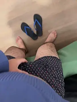 herinhos38 online show from September 30, 8:19 am