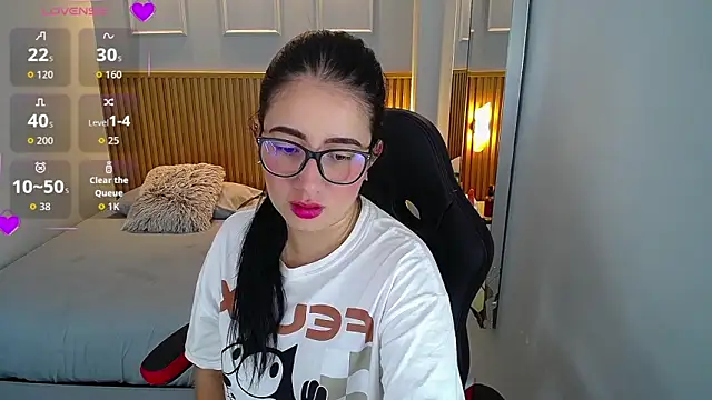 GABY NIGHY online show from September 26, 12:20 pm