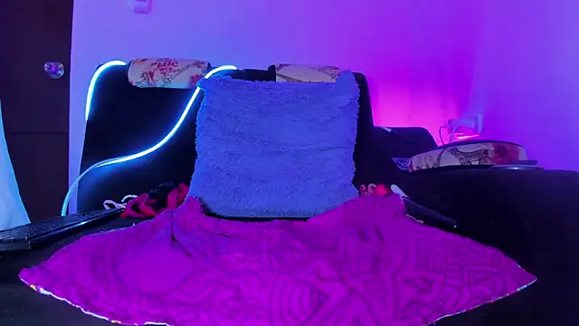 naty hot4uu online show from February 19, 3:19 pm