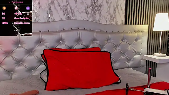 Snapshot of MaraBlake_ chatting on October 4, 8:07 pm MaraBlake online show from October 4, 8:07 pm