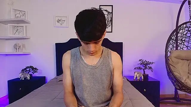 Snapshot of Axel_Draven chatting on October 23, 11:20 am Axel Draven online show from October 23, 11:20 am