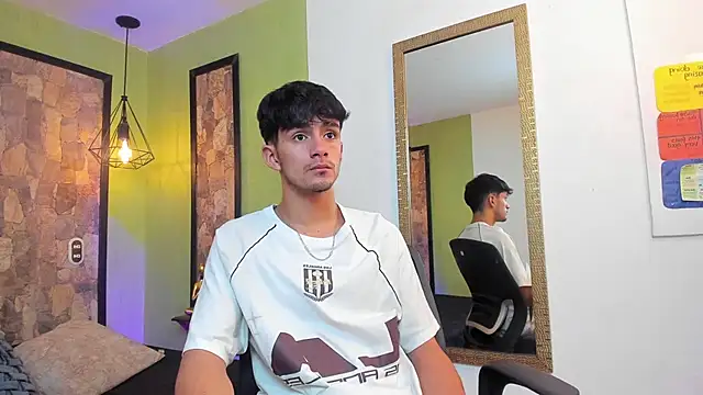 Snapshot of Axel_Draven chatting on November 13, 11:09 am Axel Draven online show from November 13, 11:09 am