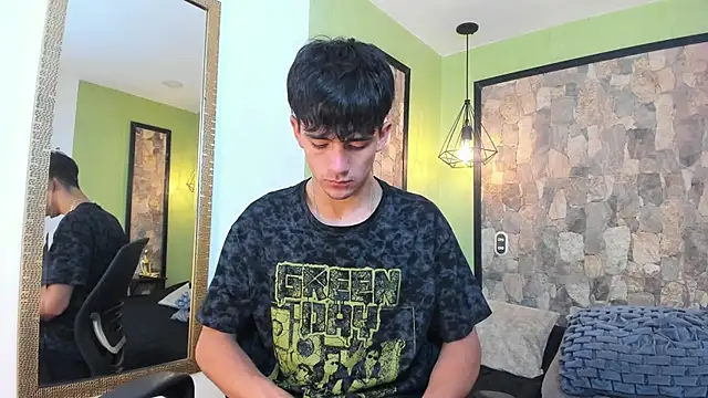 Snapshot of Axel_Draven chatting on November 17, 11:27 am Axel Draven online show from November 17, 11:27 am