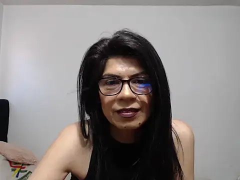 Snapshot of abrilsex23 chatting on October 15, 7:36 pm abrilsex23 online show from October 15, 7:36 pm